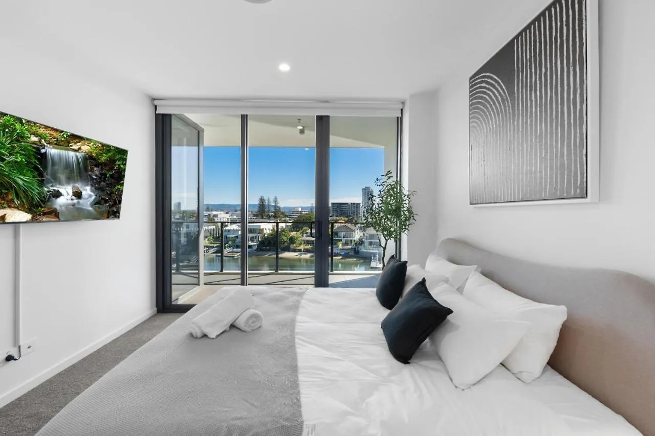 The Sunset - Brand New Riverview 2 Bedroom With Free Parking, Pool & Gym 골드코스트 0*,  오스트레일리아
